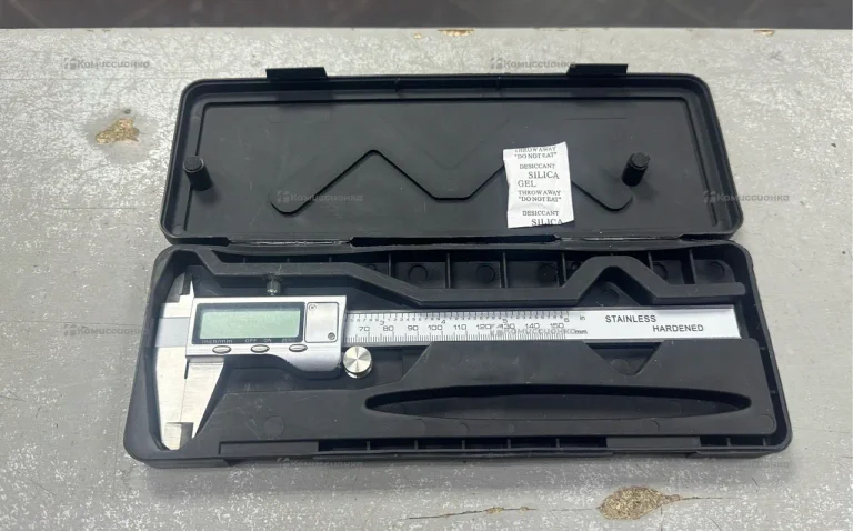 Цифровой штангенциркуль QST 0.01-150mm