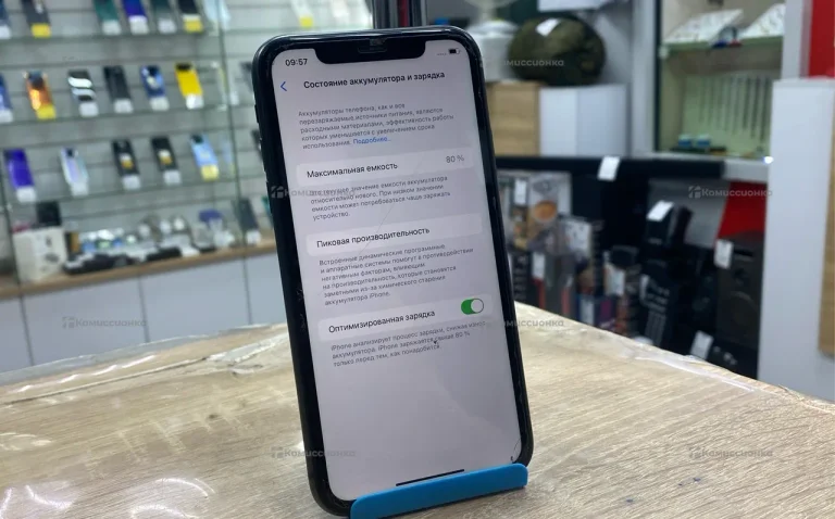 Apple iPhone 11 4/64 ГБ