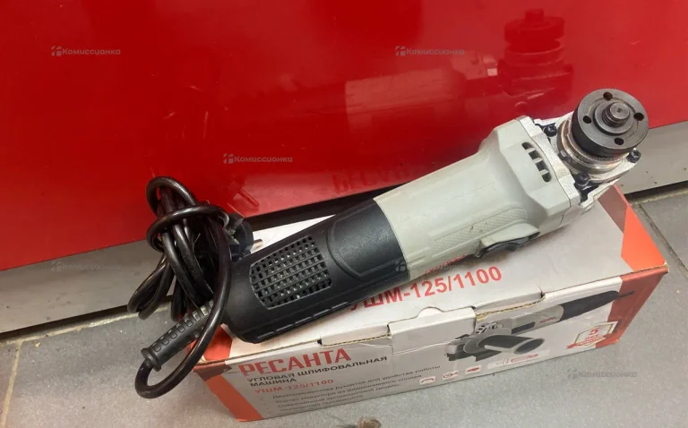 Углошлифовальная машина Ресанта УШМ-125/1100