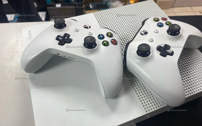 Приставка Xbox One S 500 ГБ