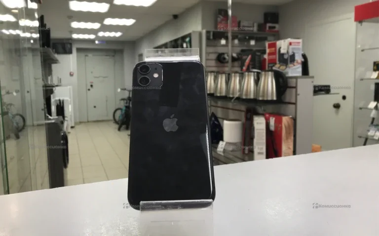 Apple iPhone 11 64ГБ