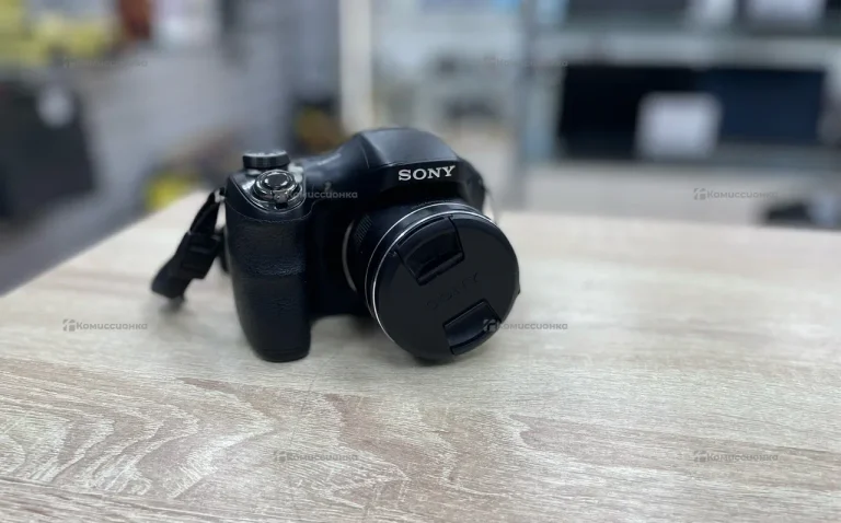 Фотоаппарат  Sony H300