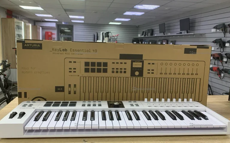 Миди клавиатура Arturia KeyLab Essential 49 MK3