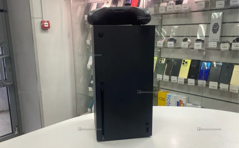 Приставка Xbox Series X 1TB