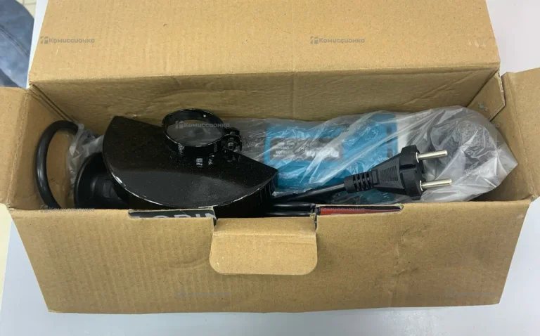 Ушм Makita GA1801