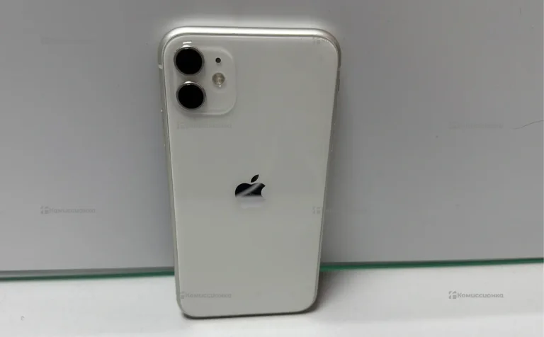 Apple IPhone 11 128ГБ