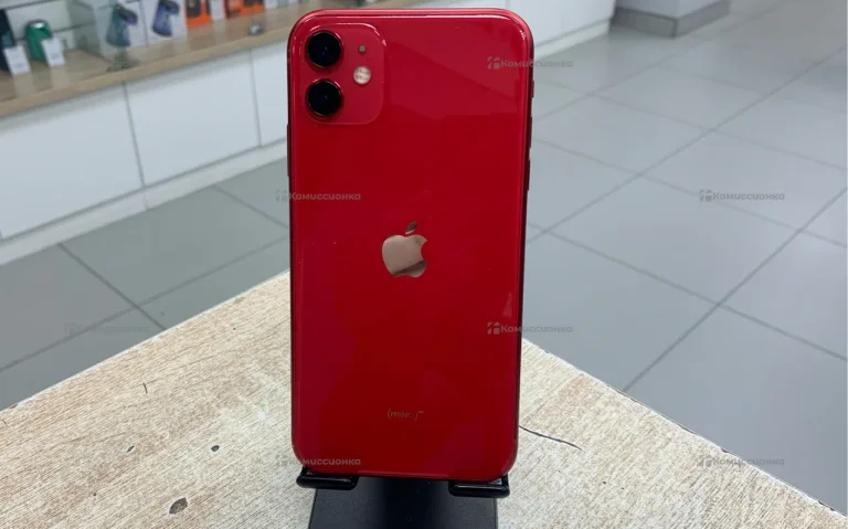 Apple iPhone 11 4/64 ГБ