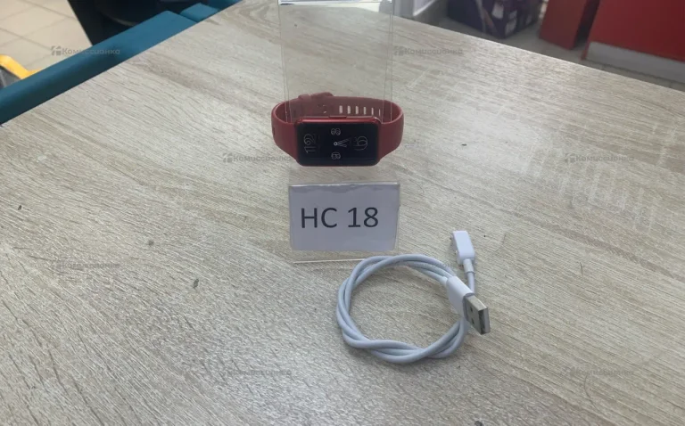 Часы  Huawei band 7