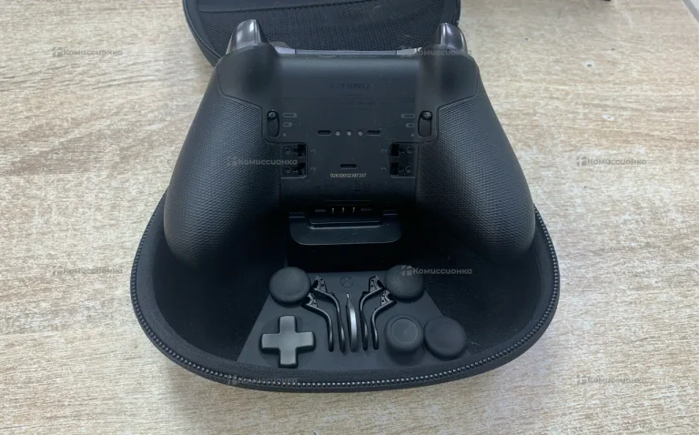 геймпад Xbox Elite Series 2