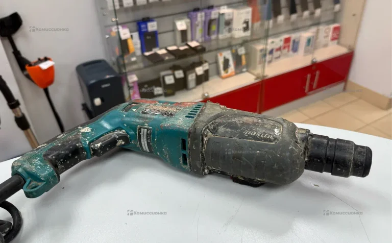 перфоратор makita hr 2470