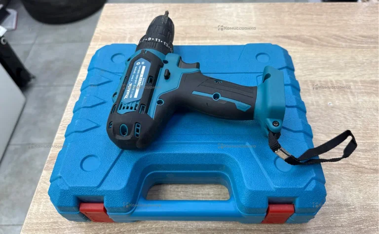 Аккумуляторный шуруповерт Makita реплика