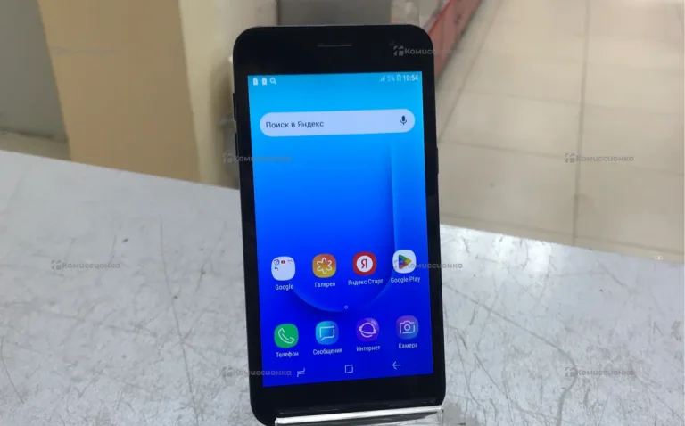 Samsung Galaxy J2 1/16 ГБ