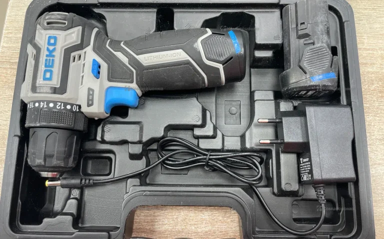 дрель шуруповерт Deko Sharker v12p