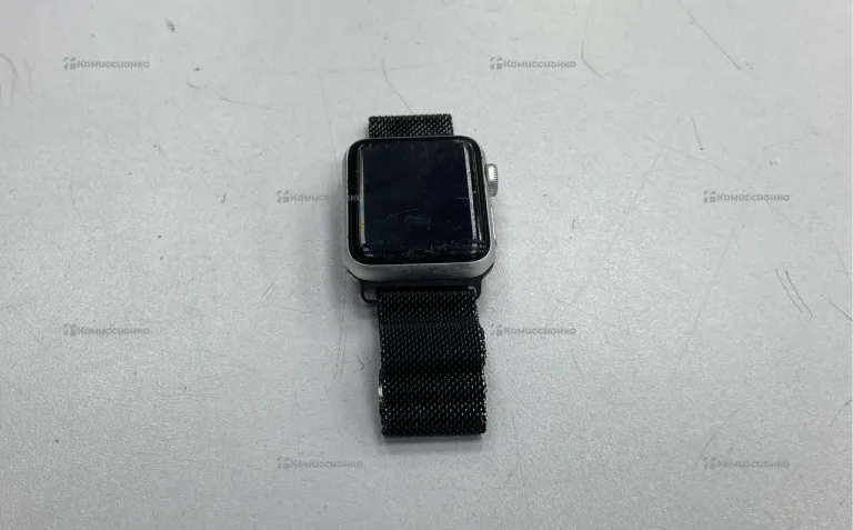 Часы  Apple Watch Series 3