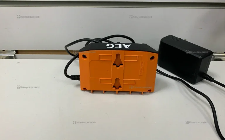 Зарядное устройство Aeg bs 18S