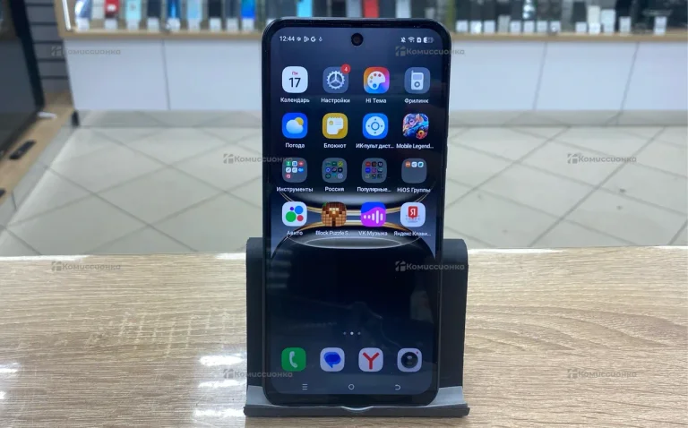 Tecno Spark Go 2 4/128 ГБ