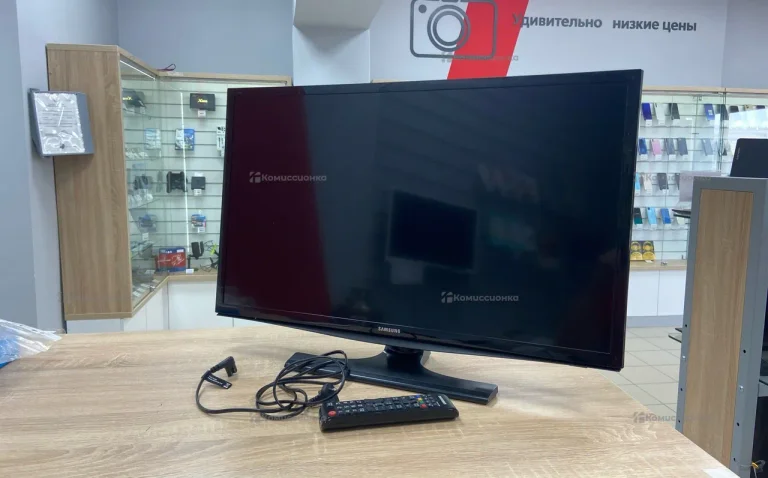 Телевизор Samsung UR28J4100AK