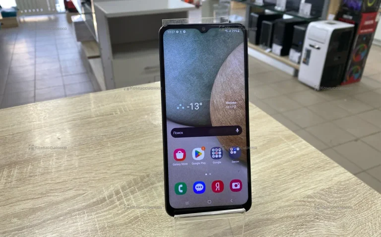 Samsung Galaxy A12 4/64 ГБ