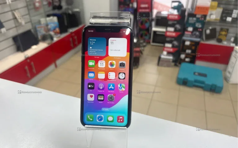 Apple iPhone 11 64 ГБ