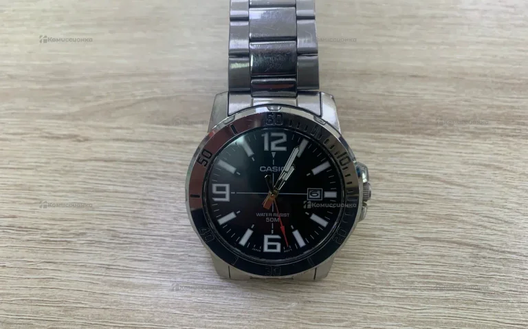 Часы  Casio
