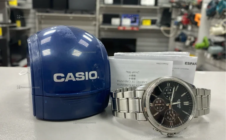 Часы  Casio WR50M