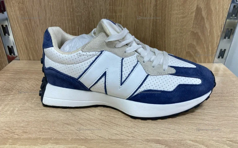Кроссовки NB бело-синие 43