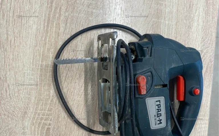 Электролобзик Град-М Л-570