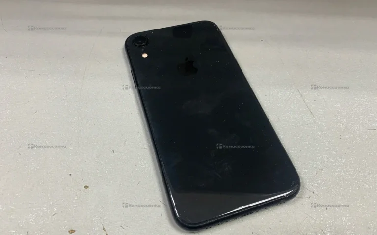 Apple iPhone XR 3/64 ГБ
