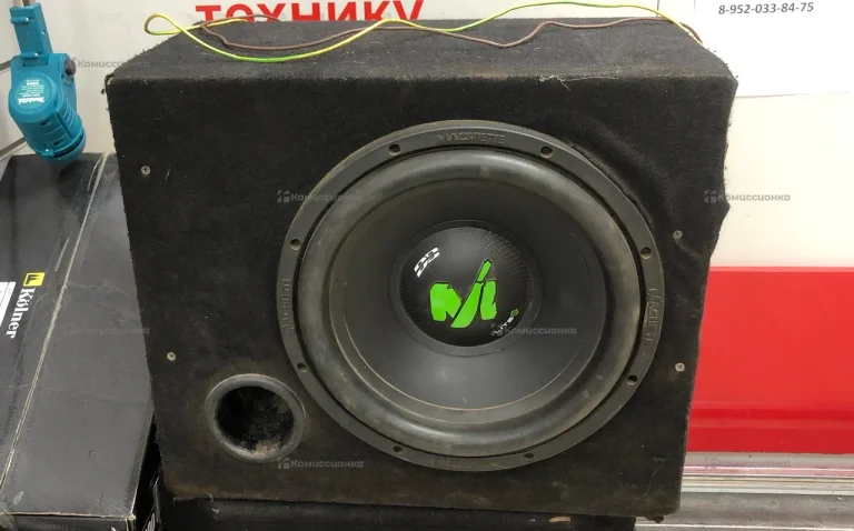 Сабвуфер  Machete 12 lite