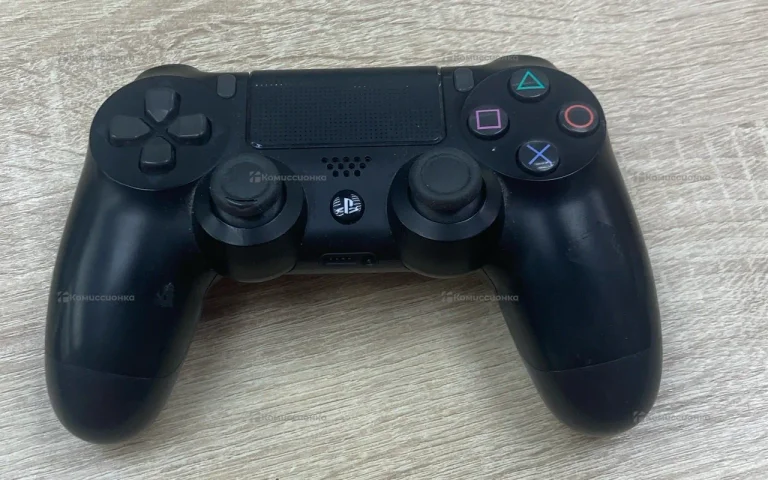 PS4. PS4 джойстик