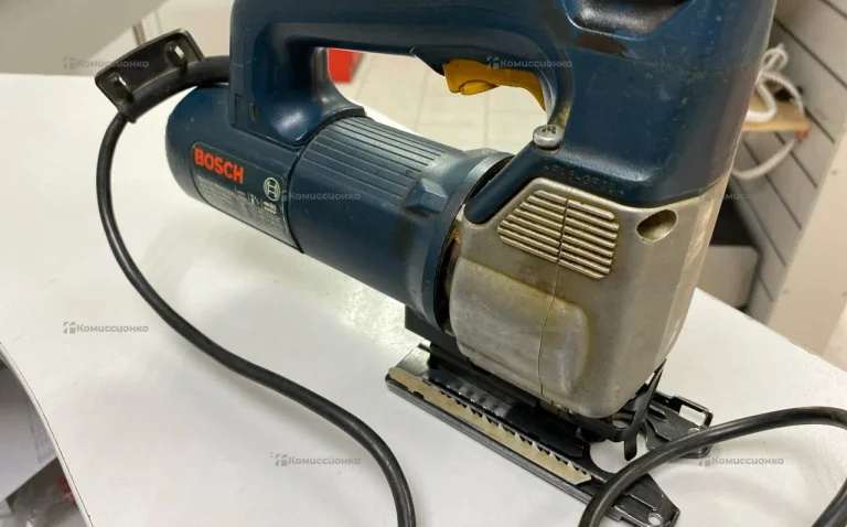 лобзик Bosch GST 85