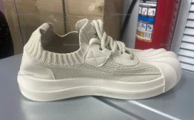 Кроссовки Lacoste беж 41р