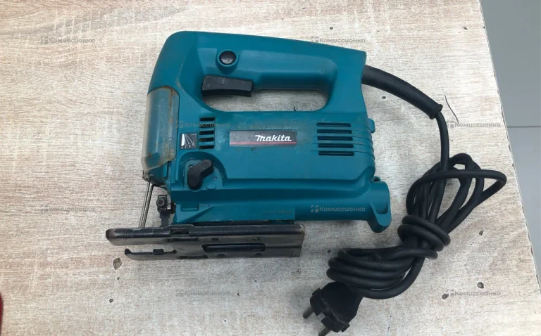 Электролобзик makita 4324