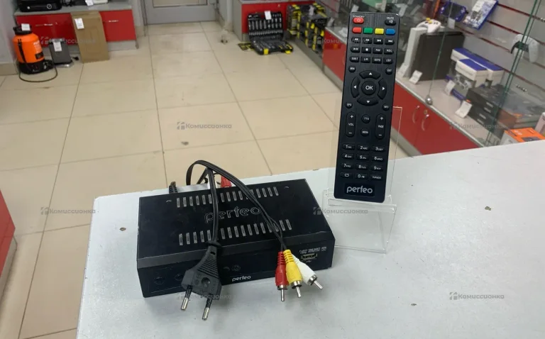 Цифровая ТВ приставка  perfeo