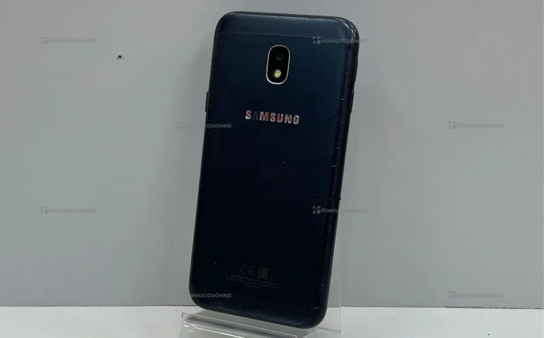 Samsung Galaxy J3 (2017) 2/16 ГБ