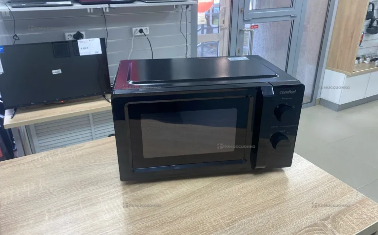 Микроволновая печь  Comfee 700вт