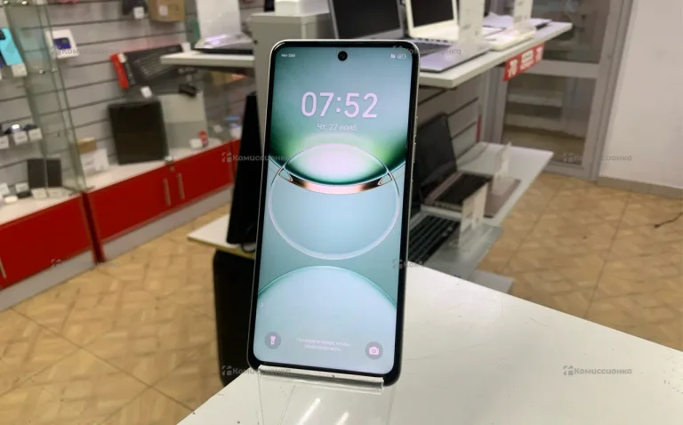 Tecno Spark 30 8/128 ГБ