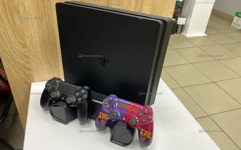 Приставка ps4 . slim 500gb