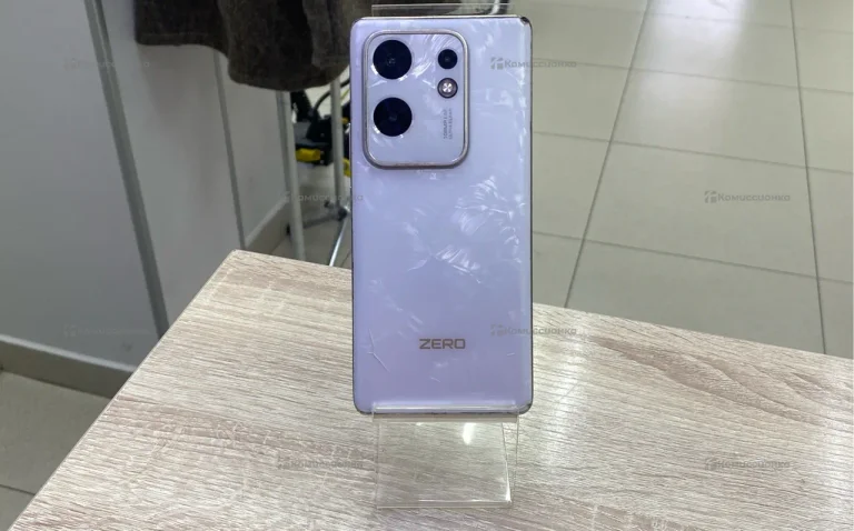 Infinix Zero 30 8/256 ГБ