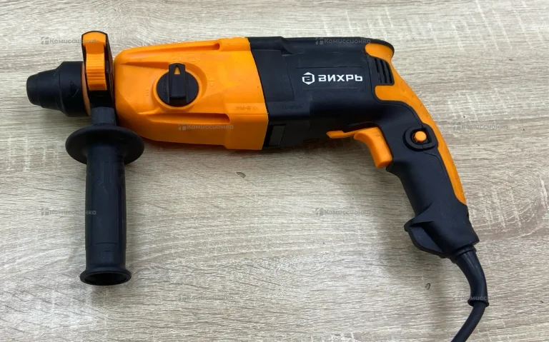 Перфоратор ВИХРЬ П-800К