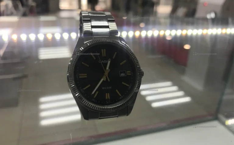 Часы  casio WR50M