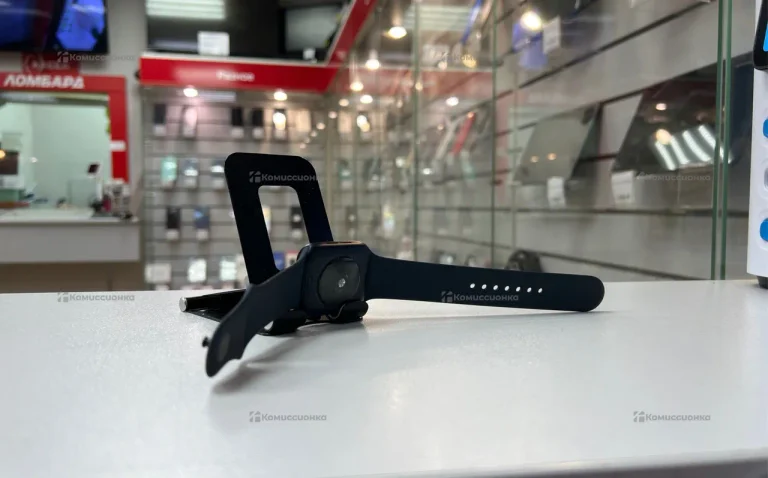 Часы  Apple Watch SE 44mm