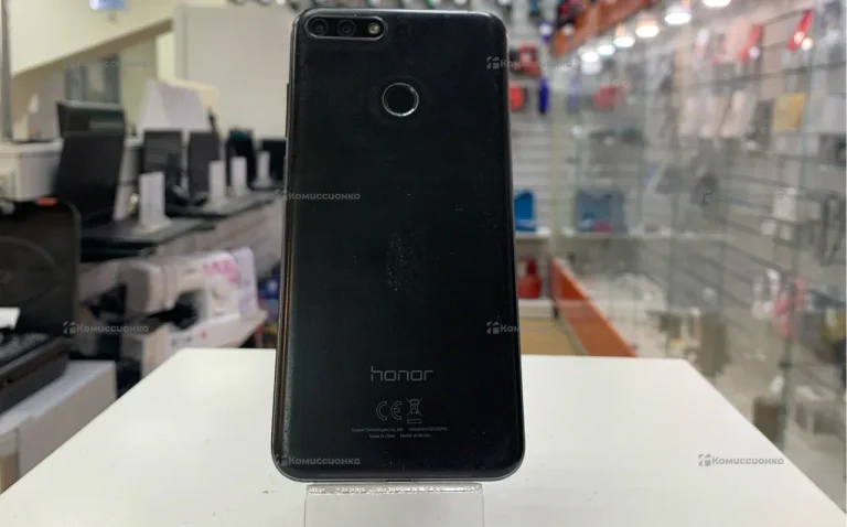 Honor 7C 3/32 ГБ