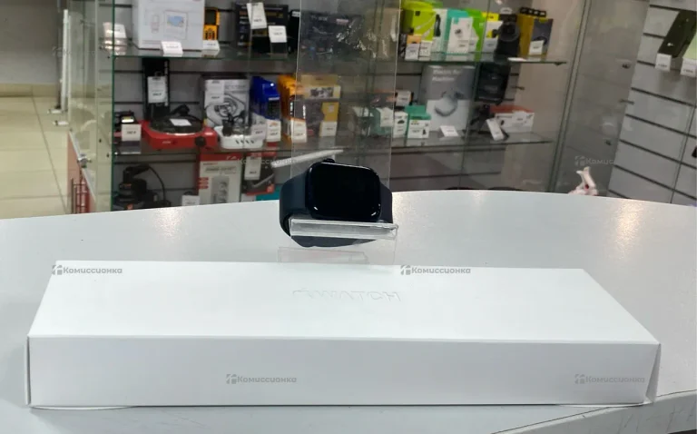 Часы Apple Watch Series 8