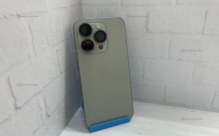 Apple iPhone 15 Pro 8/1 ТБ