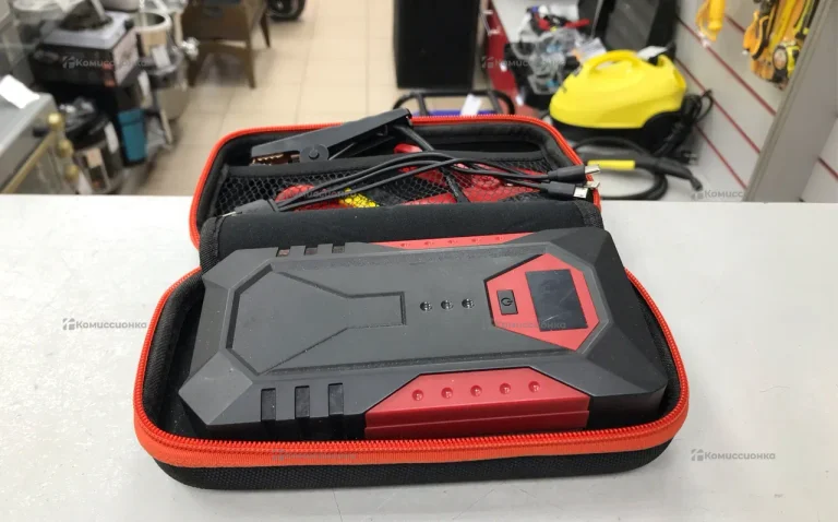 Зарядное устройство jump starter