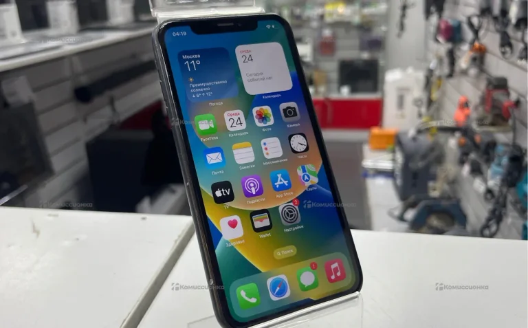 Apple iPhone XR 64ГБ