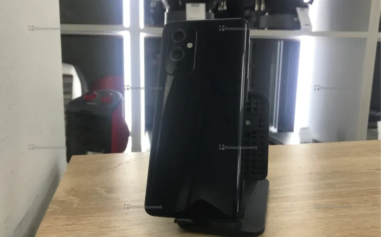 OnePlus 9 8/128 ГБ