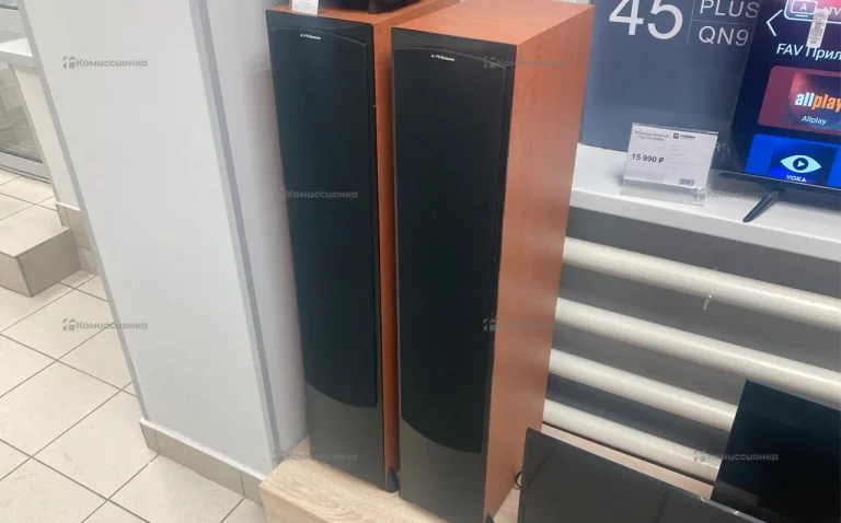 Колонка  Ultimate TR36