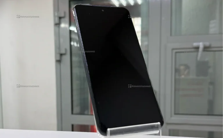 Infinix Hot 12 Play 4/64 ГБ